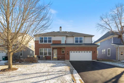 $6,000 | 408 North White Deer Trail, Vernon Hills, IL 60061