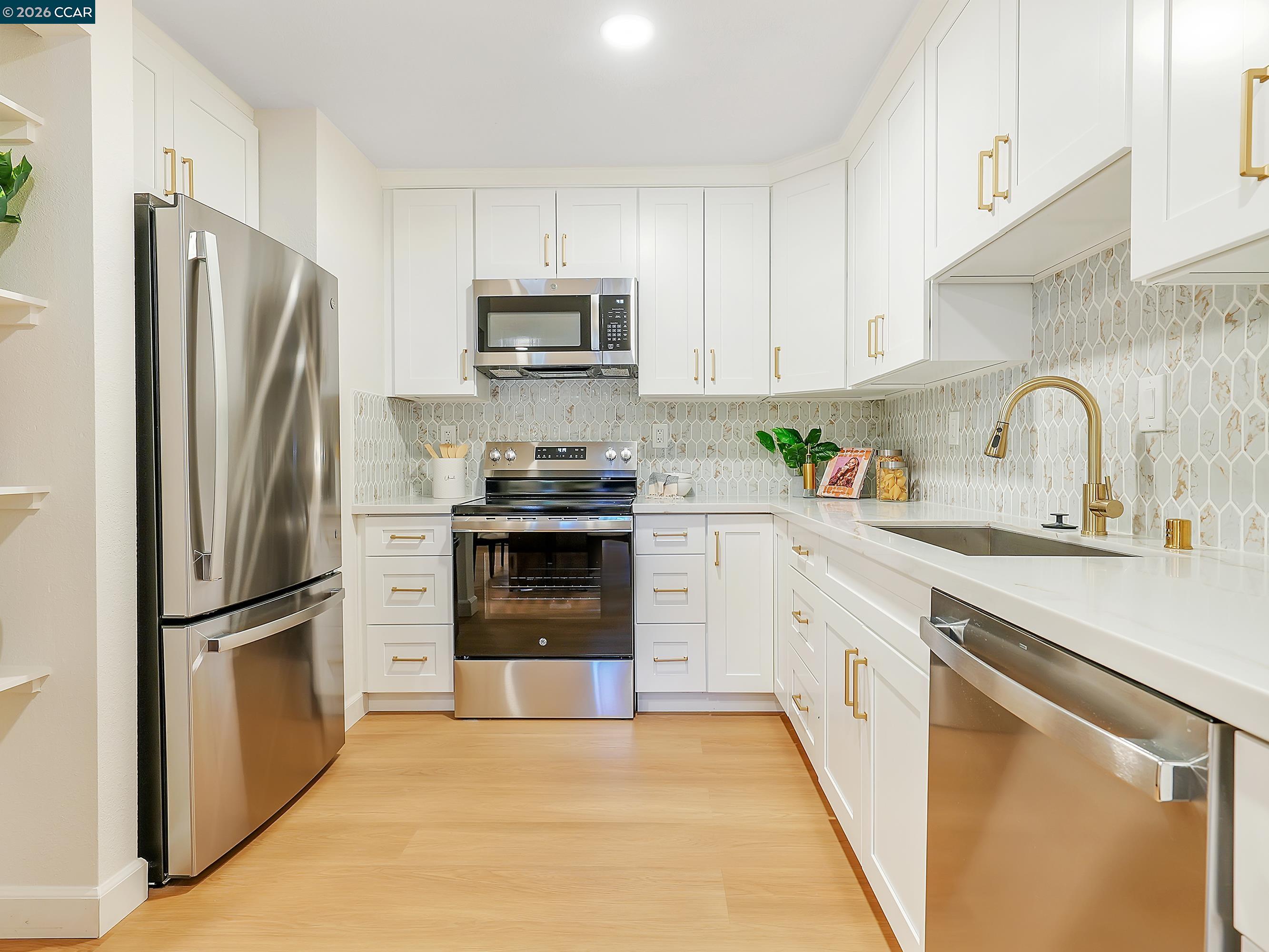 1544 Bailey Road, Unit 39 Concord, CA 94521 - Photo 4 of 19