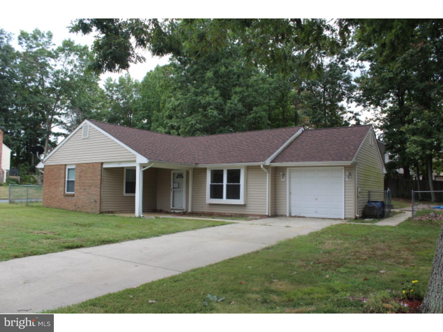 1027 South Beecham Road Williamstown, NJ 08094 - Photo 2 of 12