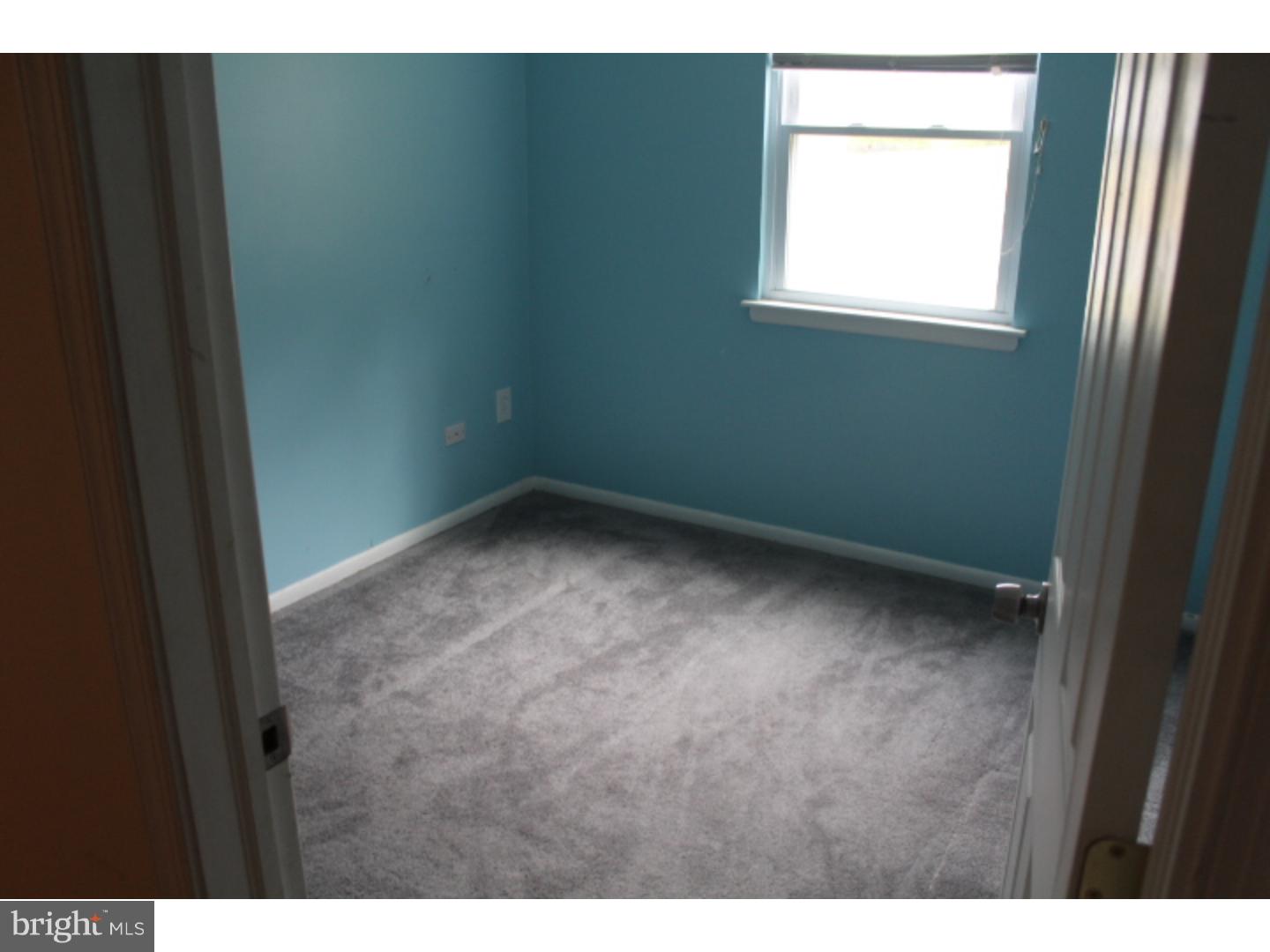 1027 South Beecham Road Williamstown, NJ 08094 - Photo 10 of 12