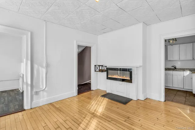 $2,100 | 64 Brookside Avenue, Nyack, NY 10960