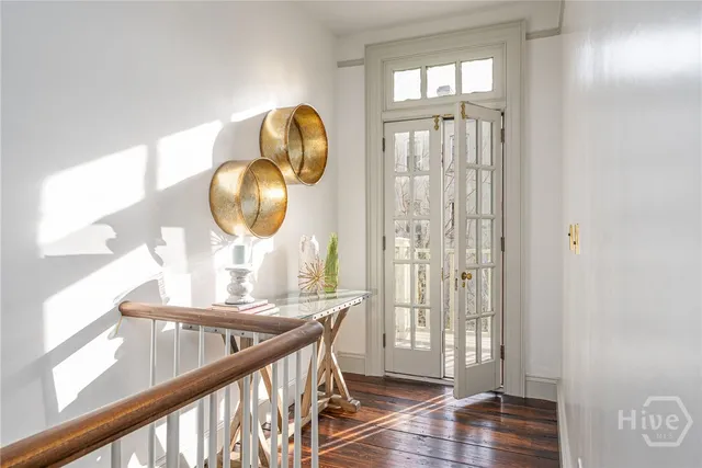 $1,995,000 | 110 West Taylor Street, Savannah, GA 31401