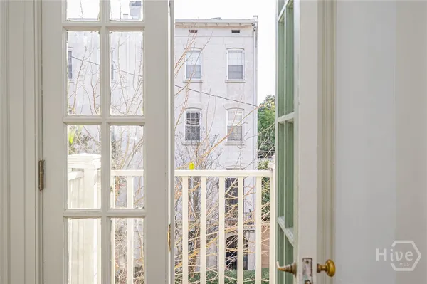 $1,899,999 | 110 West Taylor Street, Savannah, GA 31401