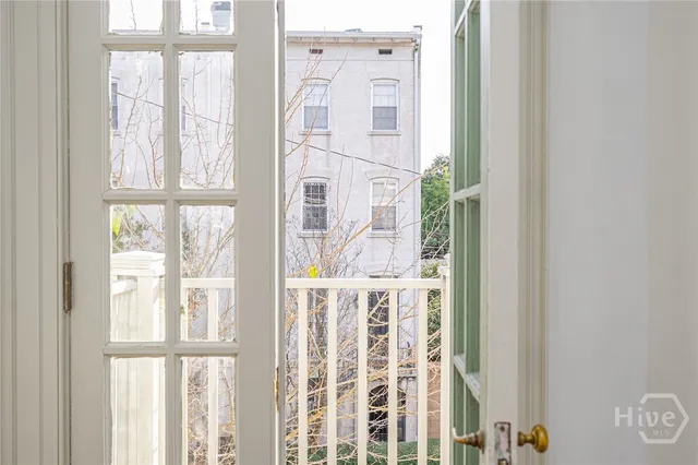 $1,995,000 | 110 West Taylor Street, Savannah, GA 31401