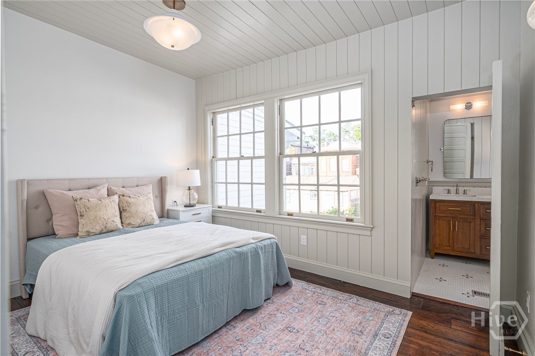 110 West Taylor Street Savannah, GA 31401 - Photo 25 of 42