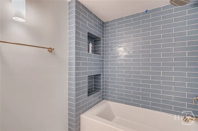 $1,995,000 | 110 West Taylor Street, Savannah, GA 31401