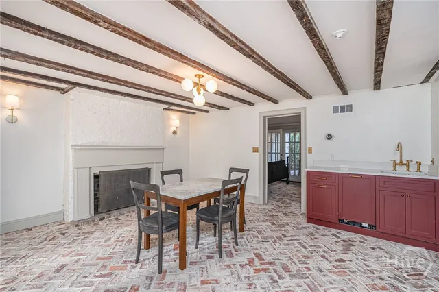 $1,995,000 | 110 West Taylor Street, Savannah, GA 31401