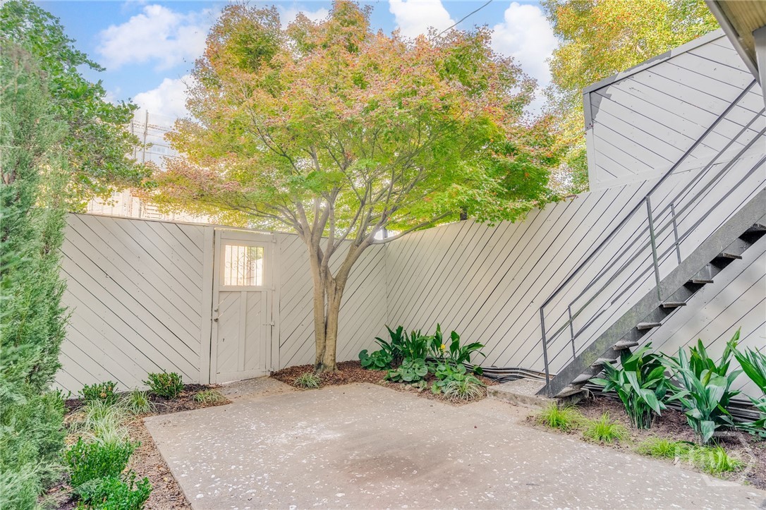 110 West Taylor Street Savannah, GA 31401 - Photo 41 of 42