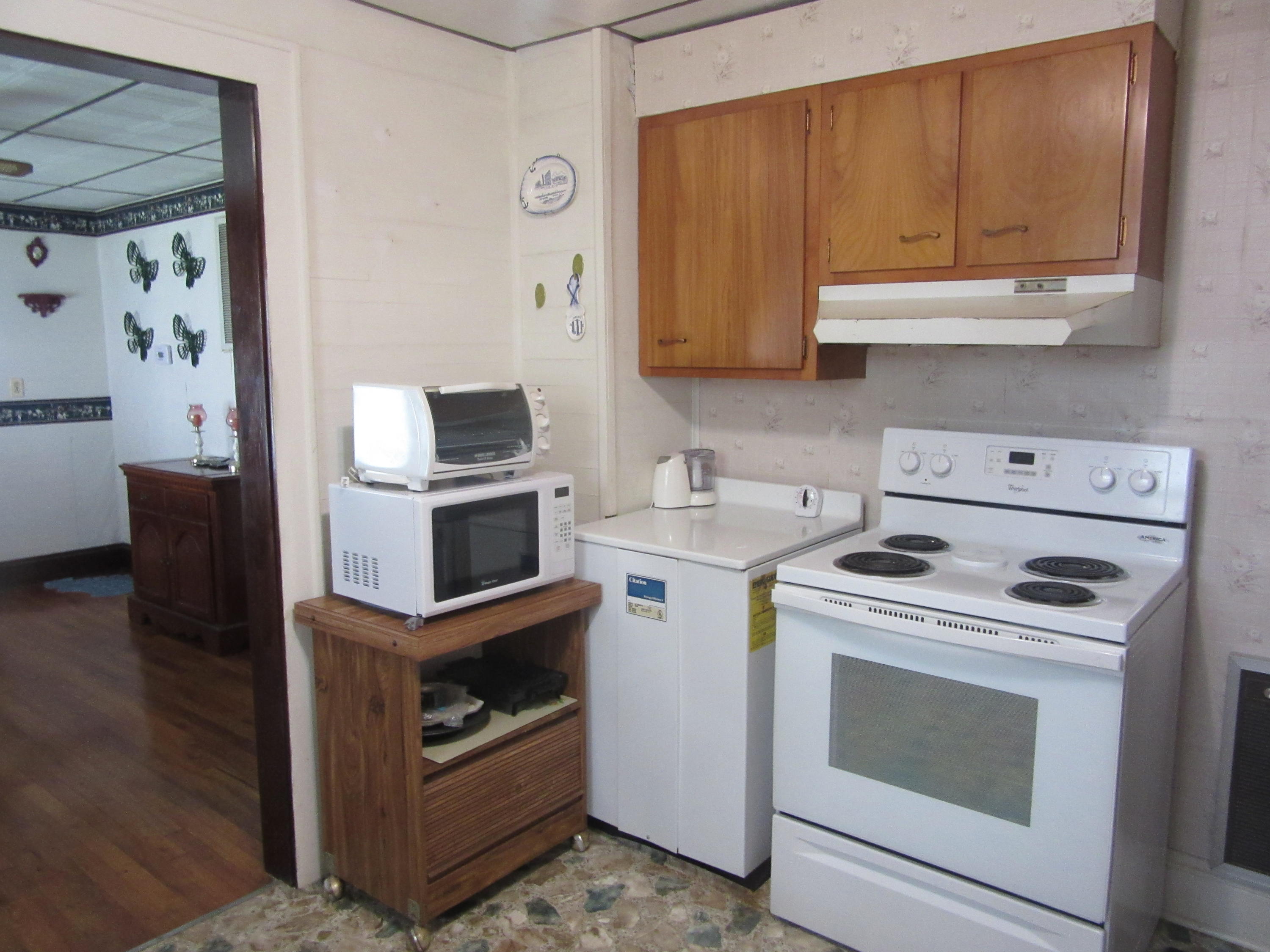350 Raleigh Street East Rupert, WV 25984 - Photo 16 of 25 Gallery Image 16