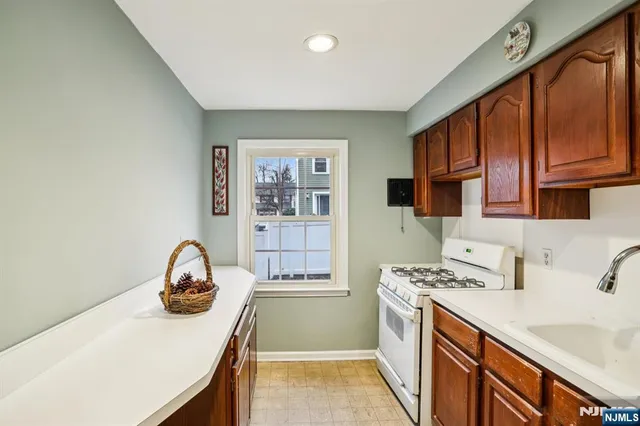 $445,000 | 593 Beverly Road, Teaneck, NJ 07666