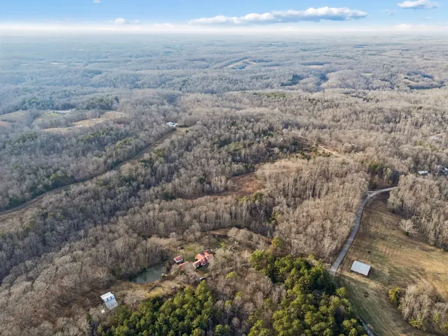 $675,000 | 20151 Ben Fly Road, Lyles, TN 37098