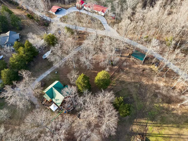 $675,000 | 20151 Ben Fly Road, Lyles, TN 37098