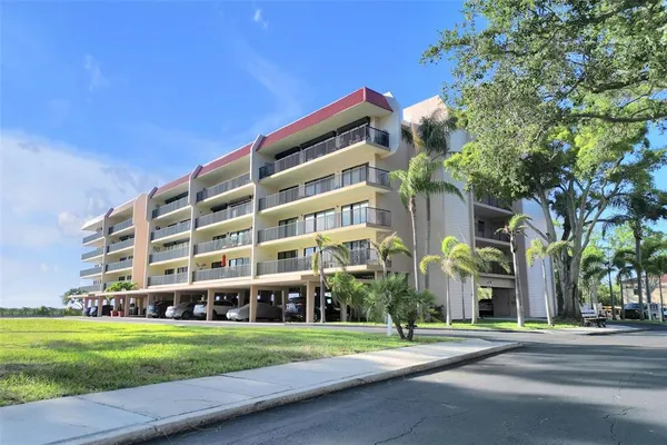 $476,000 | 2700 Bayshore Boulevard, Unit 11308, Dunedin, FL 34698