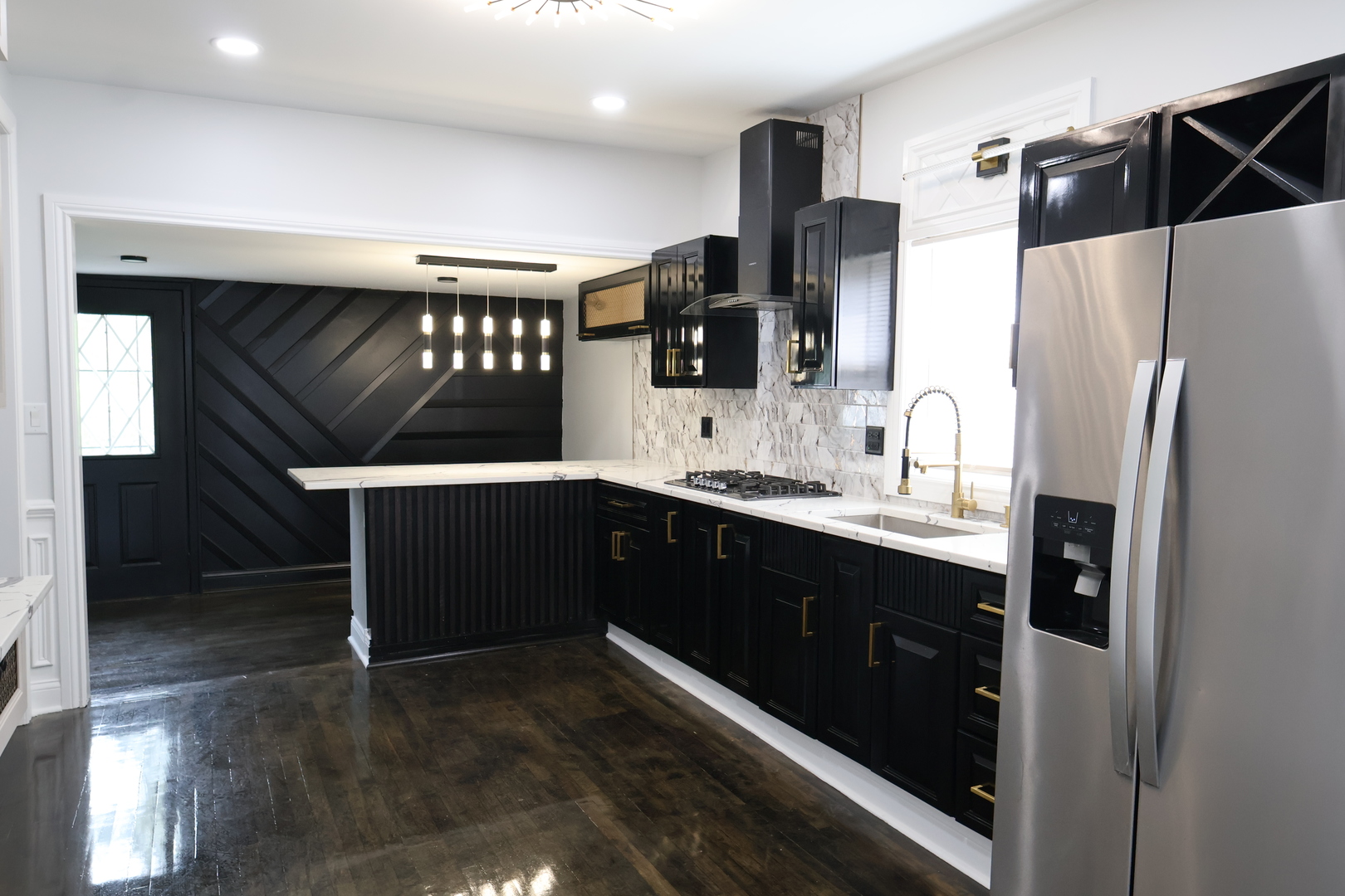 15239 Vincennes Road Phoenix, IL 60426 - Photo 9 of 24 a kitchen with a refrigerator and a sink