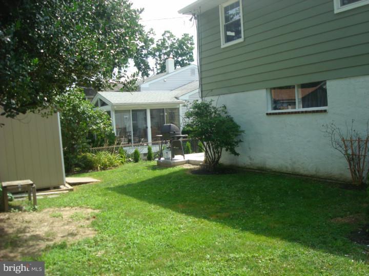 300 Summit Road Media, PA 19063 - Photo 3 of 25 Exterior Side