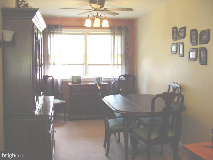 300 Summit Road Media, PA 19063 - Photo 8 of 25 Dining Room