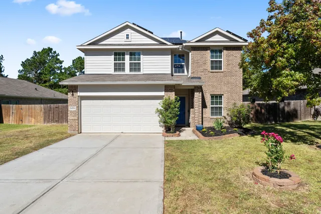 $319,000 | 18666 Legend Oaks Drive, Magnolia, TX 77355