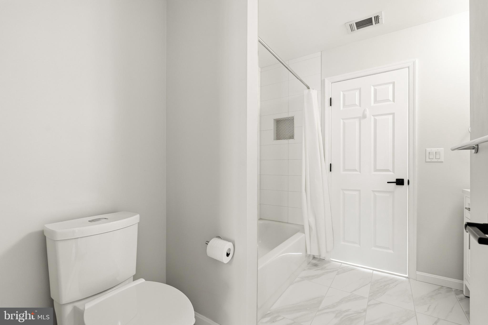 14209 Seneca Road Darnestown, MD 20874 - Photo 32 of 45 Gallery Image 32