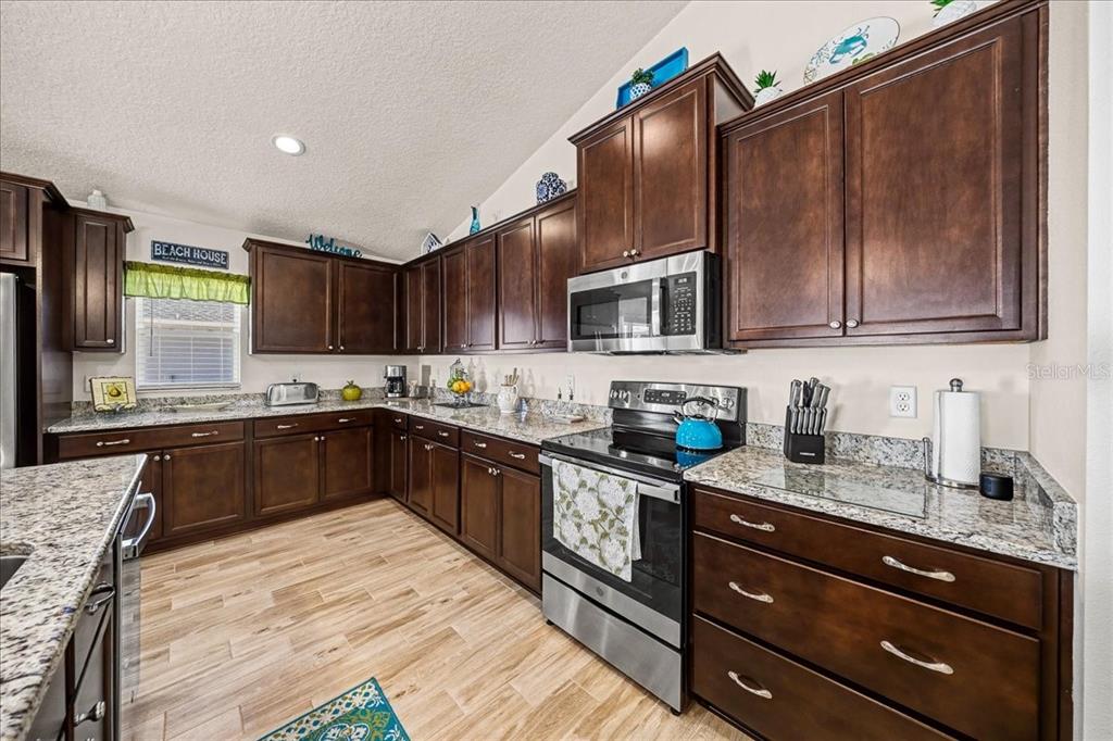 4977 Southwest 90th Place Ocala, FL 34476 - Photo 15 of 42