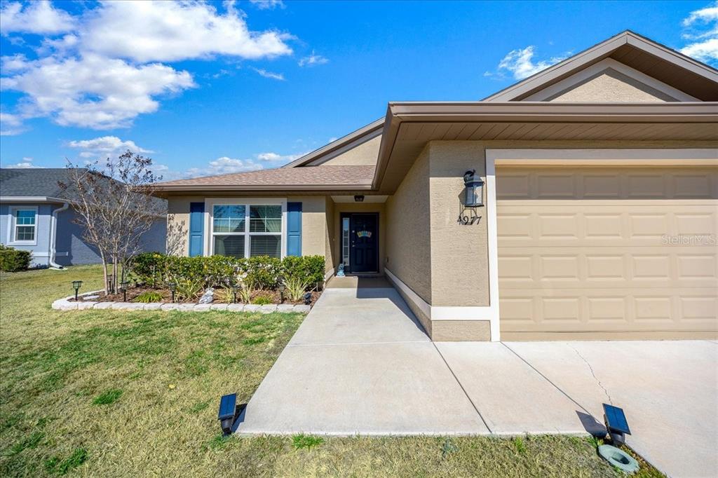 4977 Southwest 90th Place Ocala, FL 34476 - Photo 4 of 42