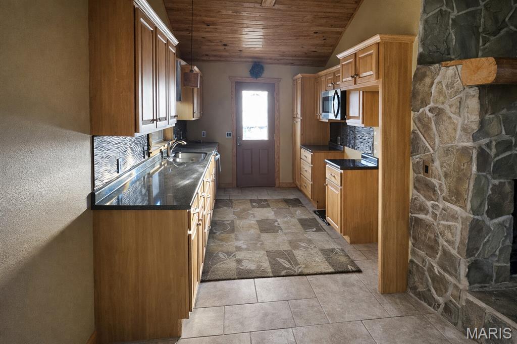 8102 State Highway Patton, MO 63662 - Photo 6 of 14