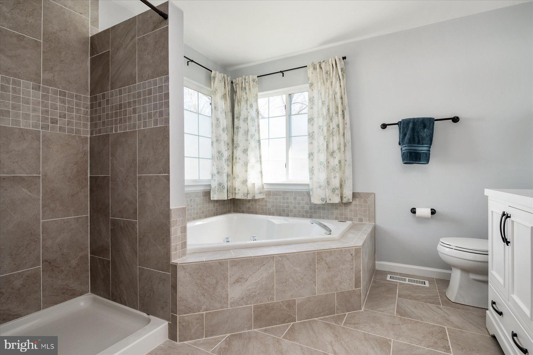 2709 Maynard Road Crofton, MD 21114 - Photo 22 of 45 Fully updated primary ensuite