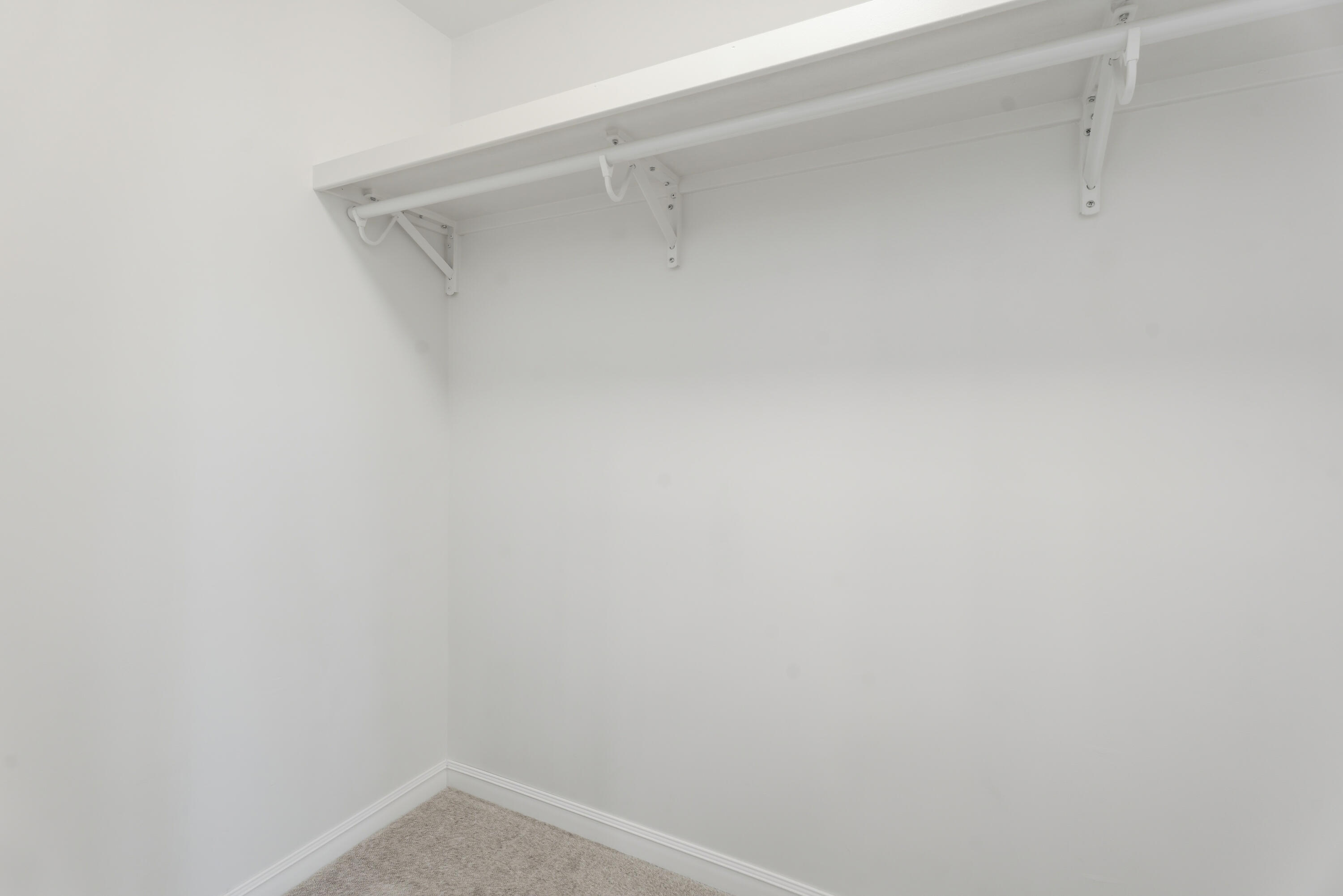 9318 Southwest Panorama Road Terrebonne, OR 97760 - Photo 20 of 44 32-Closet