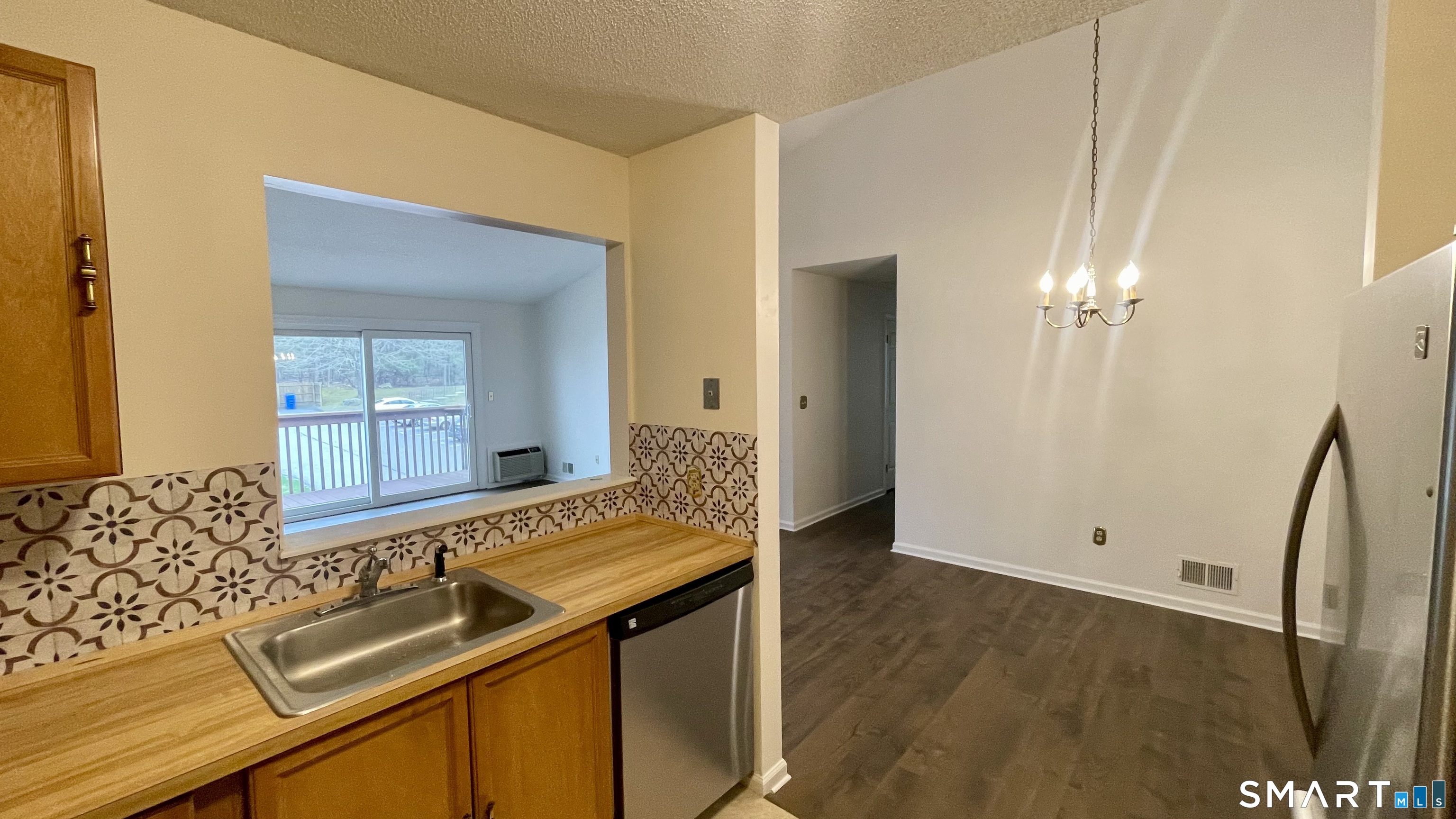 68 Rockledge Loop, Unit 68 Torrington, CT 06790 - Photo 5 of 22