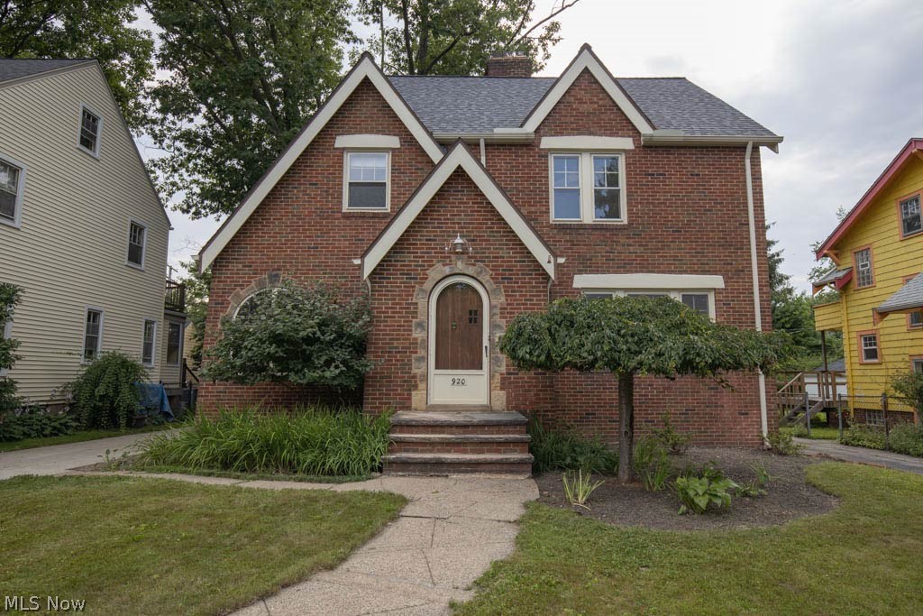 920 Beverly Road Cleveland, OH 44121 - Photo 29 of 29 Welcome home to 920 Beverly Rd!