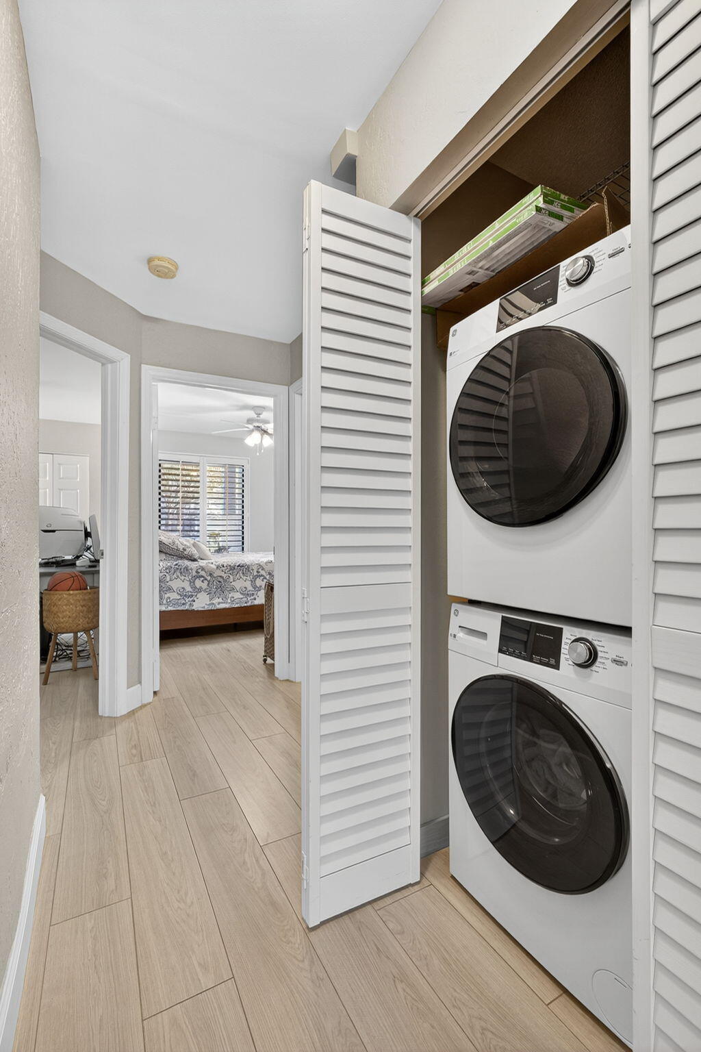 406 Harbour Pointe Way Greenacres, FL 33413 - Photo 37 of 79 40-web-or-mls-008_BS1A3682