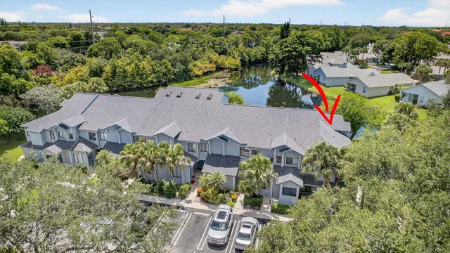 $2,600 | 406 Harbour Pointe Way, Greenacres, FL 33413