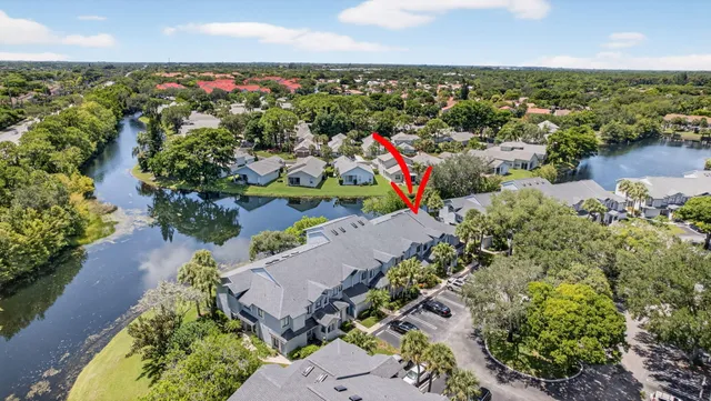 $2,600 | 406 Harbour Pointe Way, Greenacres, FL 33413