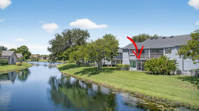 $2,600 | 406 Harbour Pointe Way, Greenacres, FL 33413