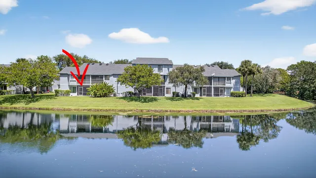 $2,600 | 406 Harbour Pointe Way, Greenacres, FL 33413