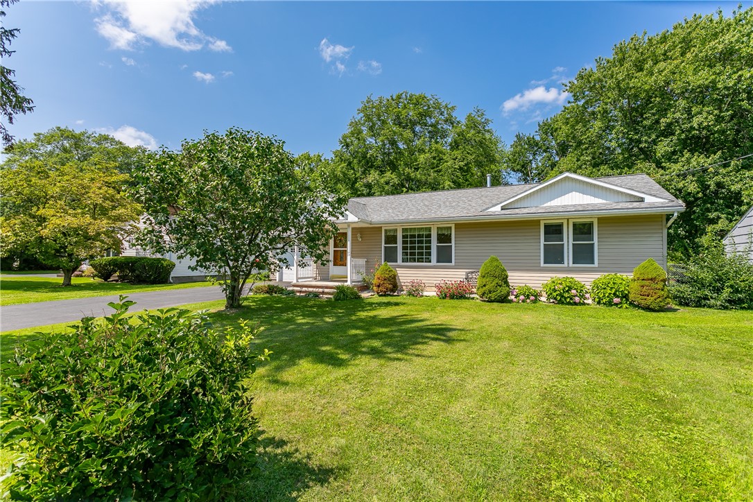 488 Hinchey Road Gates, NY 14624 - Photo 1 of 1 Welcome to 488 Hinchey Road!