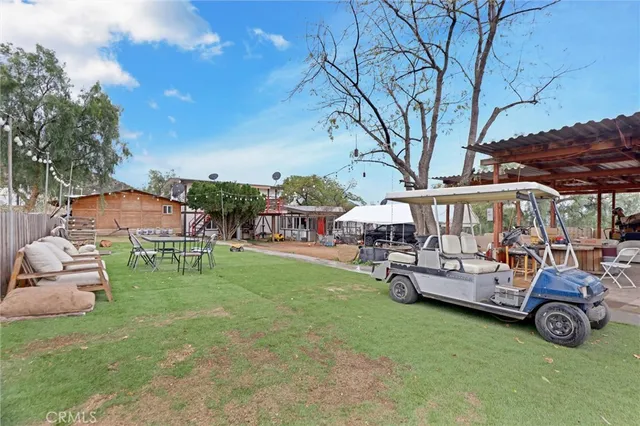 a view of outdoor space yard deck and patio