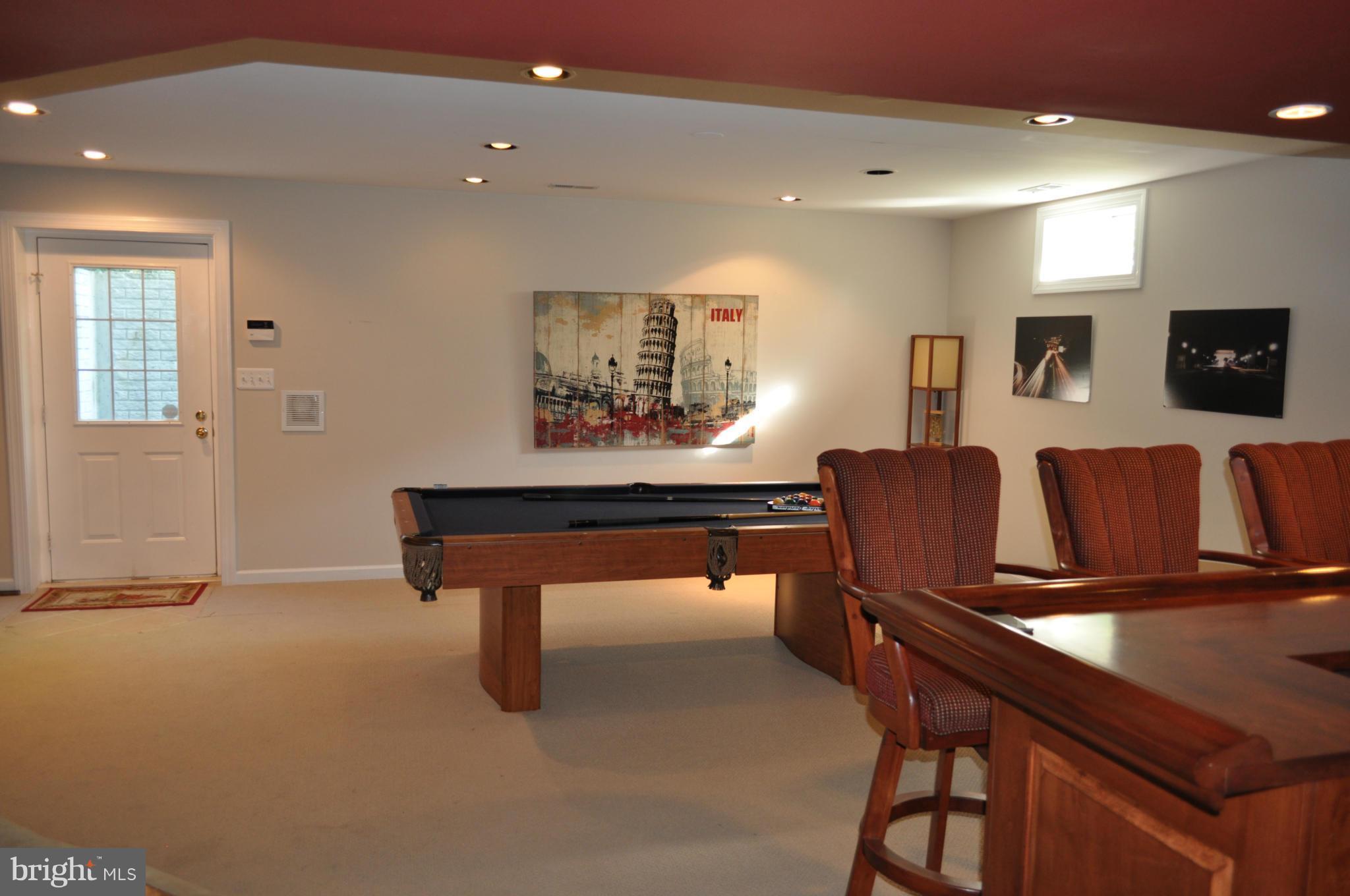 3907 Pender Spring Drive Fairfax, VA 22033 - Photo 24 of 30 a room with furniture pool table and windows