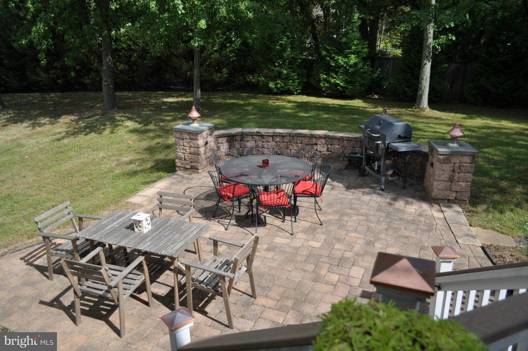 3907 Pender Spring Drive Fairfax, VA 22033 - Photo 29 of 30 a view of a table and chairs in patio