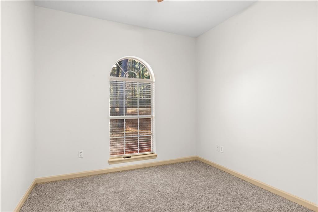 5227 Donahue Ferry Road Pineville, LA 71360 - Photo 29 of 40