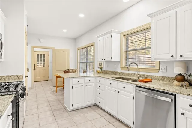 $314,999 | 5227 Donahue Ferry Road, Pineville, LA 71360