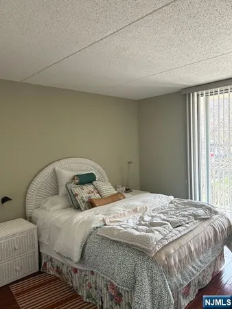 $619,000 | 1055 River Road, Unit 501, Edgewater, NJ 07020