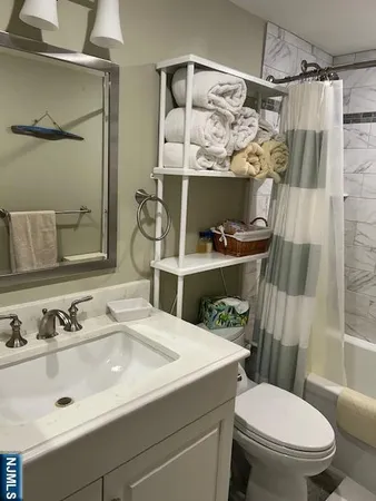 $619,000 | 1055 River Road, Unit 501, Edgewater, NJ 07020
