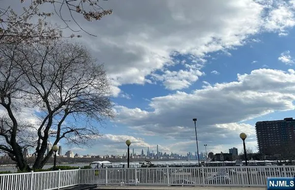 $619,000 | 1055 River Road, Unit 501, Edgewater, NJ 07020