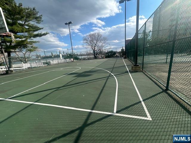 1055 River Road, Unit 501 Edgewater, NJ 07020 - Photo 20 of 22