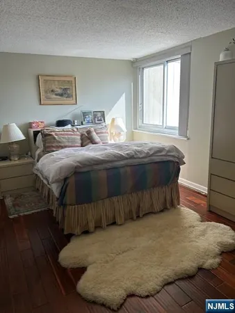 $619,000 | 1055 River Road, Unit 501, Edgewater, NJ 07020