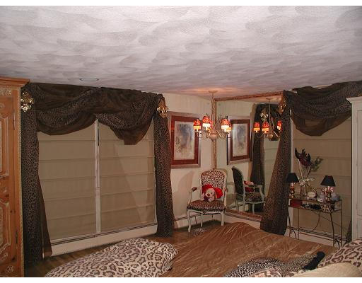 1 Dunstan Road Lynnfield, MA 01940 - Photo 7 of 11 Gallery Image 7
