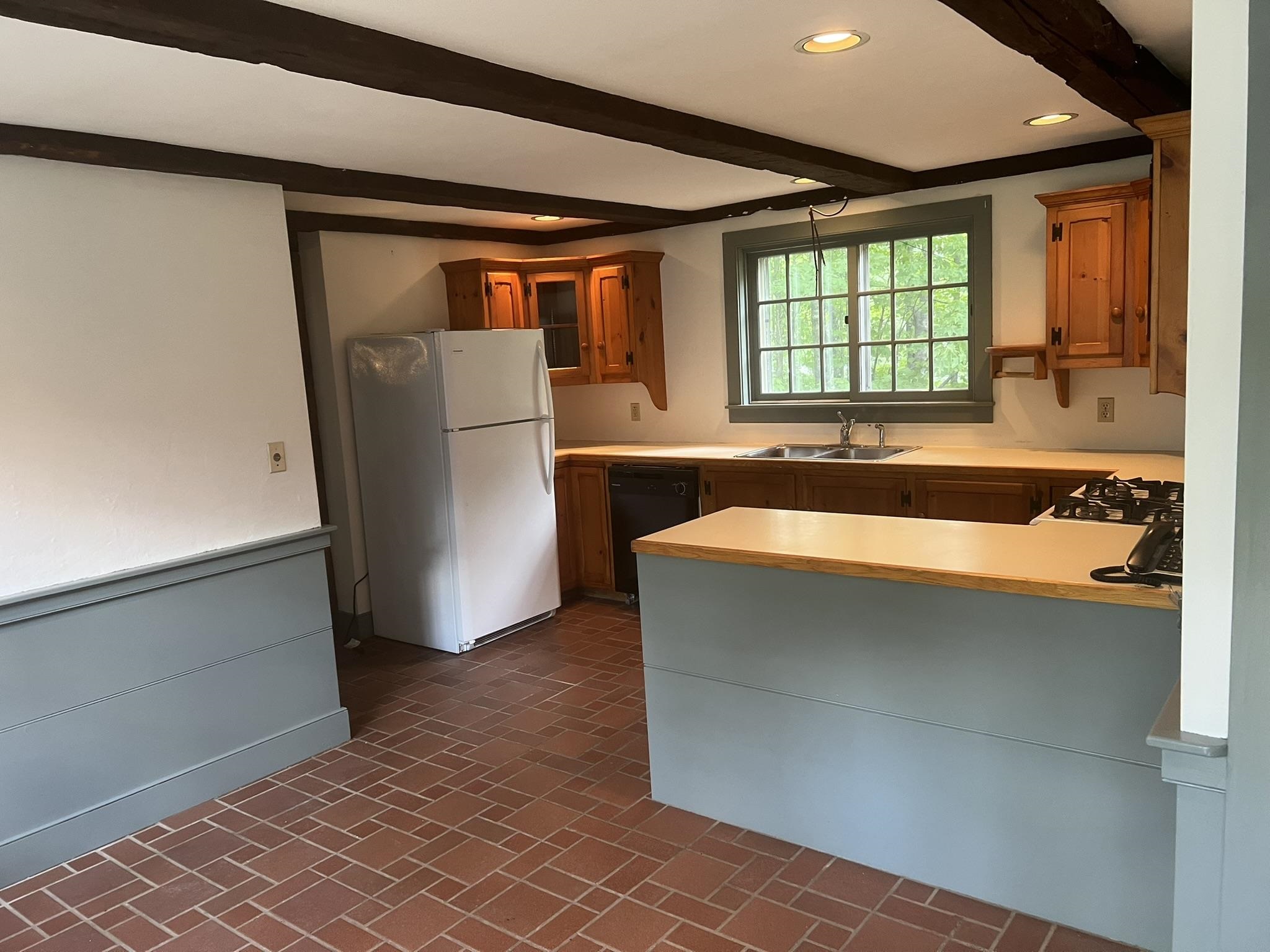 200 S Road Newbury, NH 03255 - Photo 4 of 27