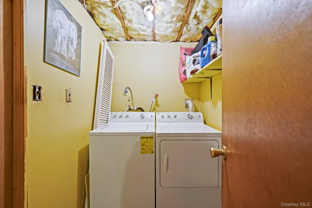 a view of a backyard of the house