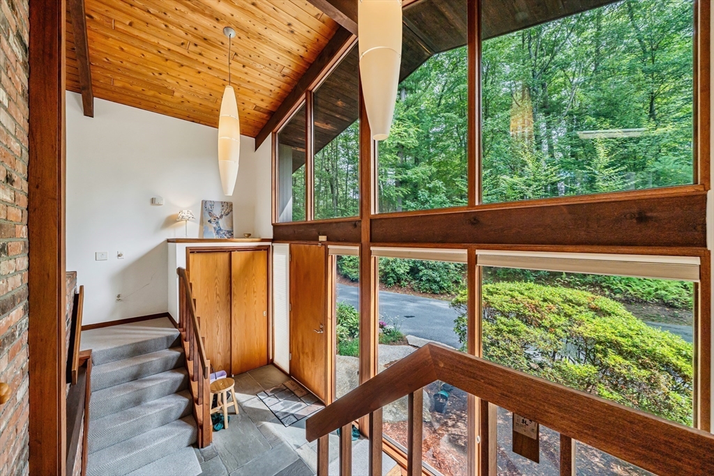 37 Wolf Pine Way Concord, MA 01742 - Photo 2 of 33