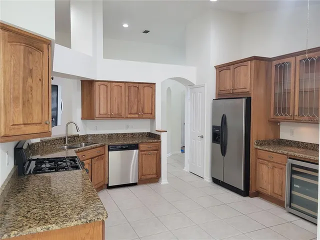 $2,600 | 2011 Cattleman Drive, Brandon, FL 33511